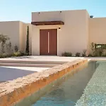 Noema Luxury Retreat - Adults Only Villa *
