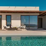 Noema Luxury Retreat - Adults Only