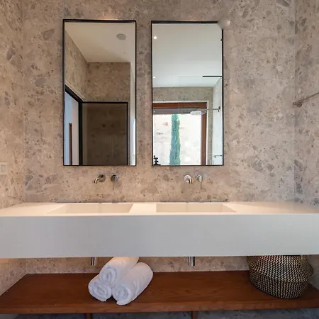 Noema Luxury Retreat - Adults Only فيلة Asfendiou