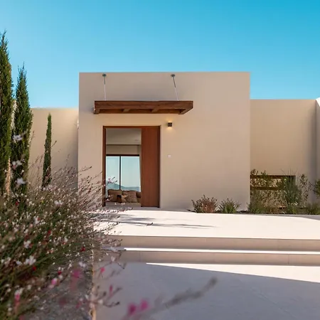 Noema Luxury Retreat - Adults Only