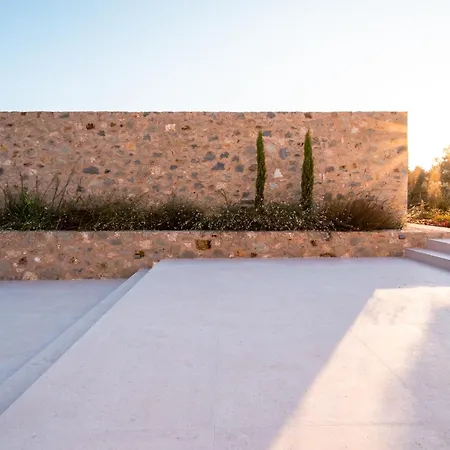 Noema Luxury Retreat - Adults Only * Asfendiou