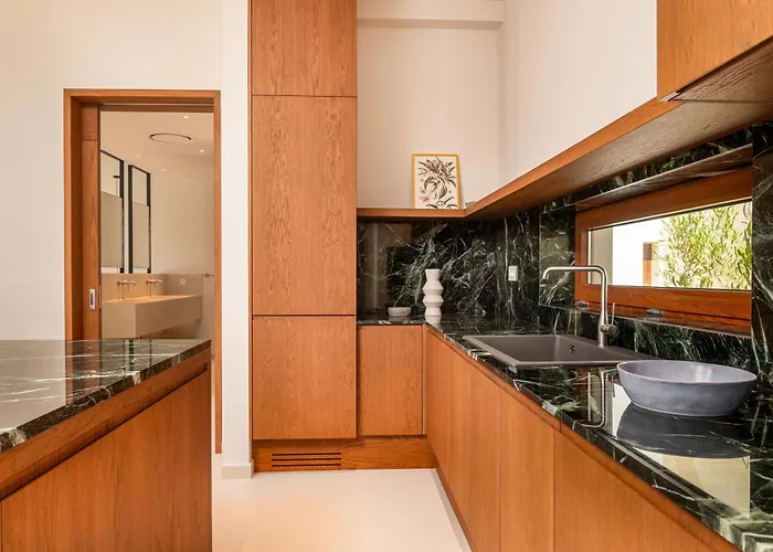 Noema Luxury Retreat - Adults Only *